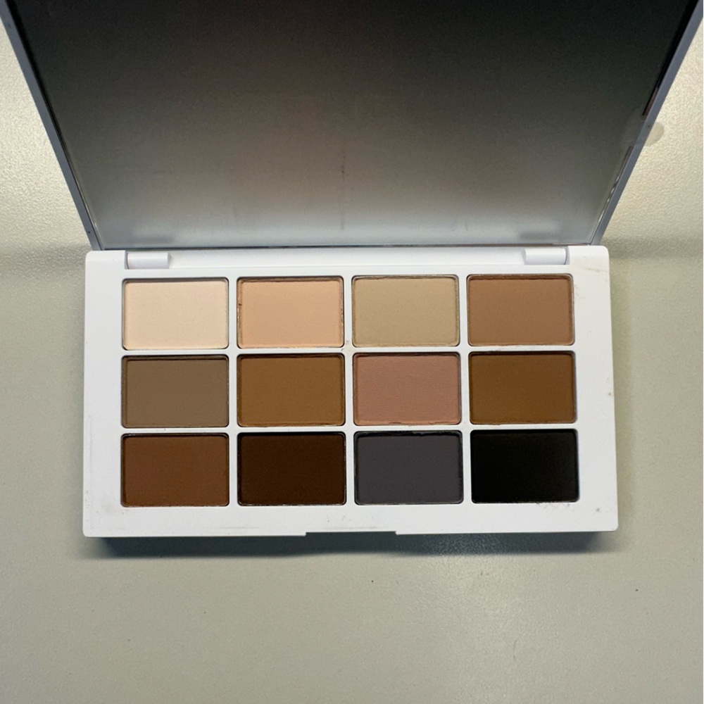 Makeup by Mario MASTER MATTES® EYESHADOW PALETTE: THE NEUTRALS NWT New NIB